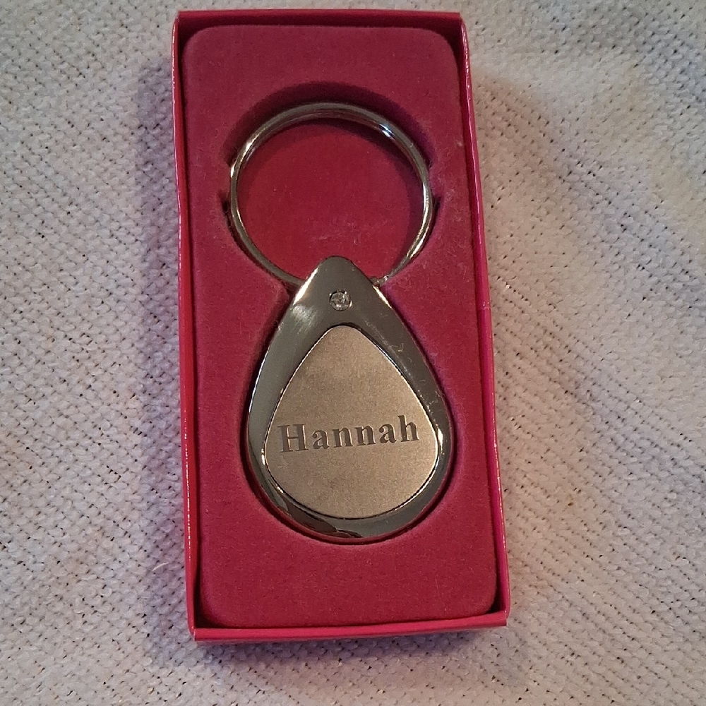 Marie Chantal Keyring teardrop shaped with the name Hannah engraved